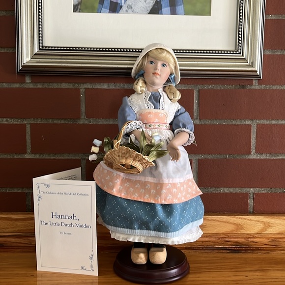 Hannah-Dutch Maiden Porcelain Doll - Picture 7 of 7